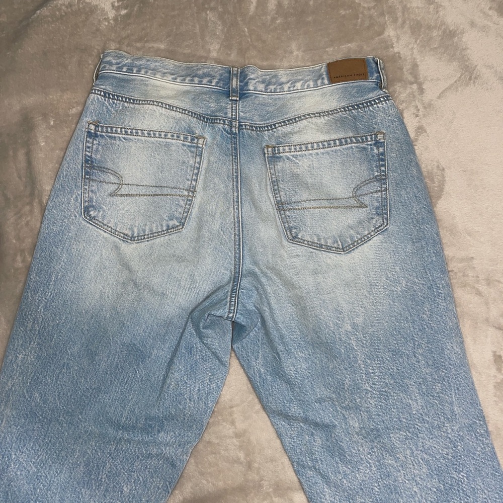 American eagle mom jeans